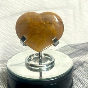 Flashy peach moonstone heart 175g ,79mm